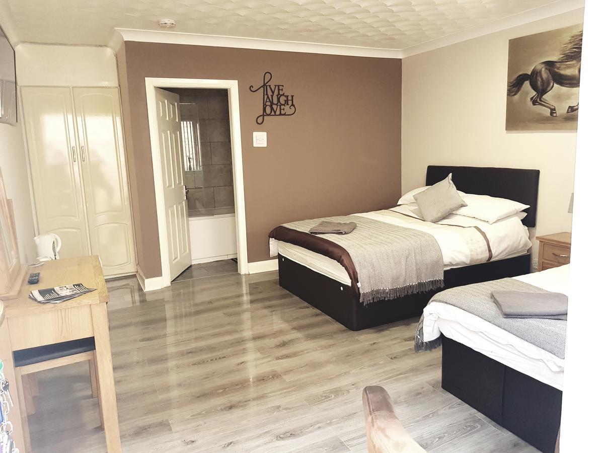 The Bay Horse Accommodation West Cowick Экстерьер фото
